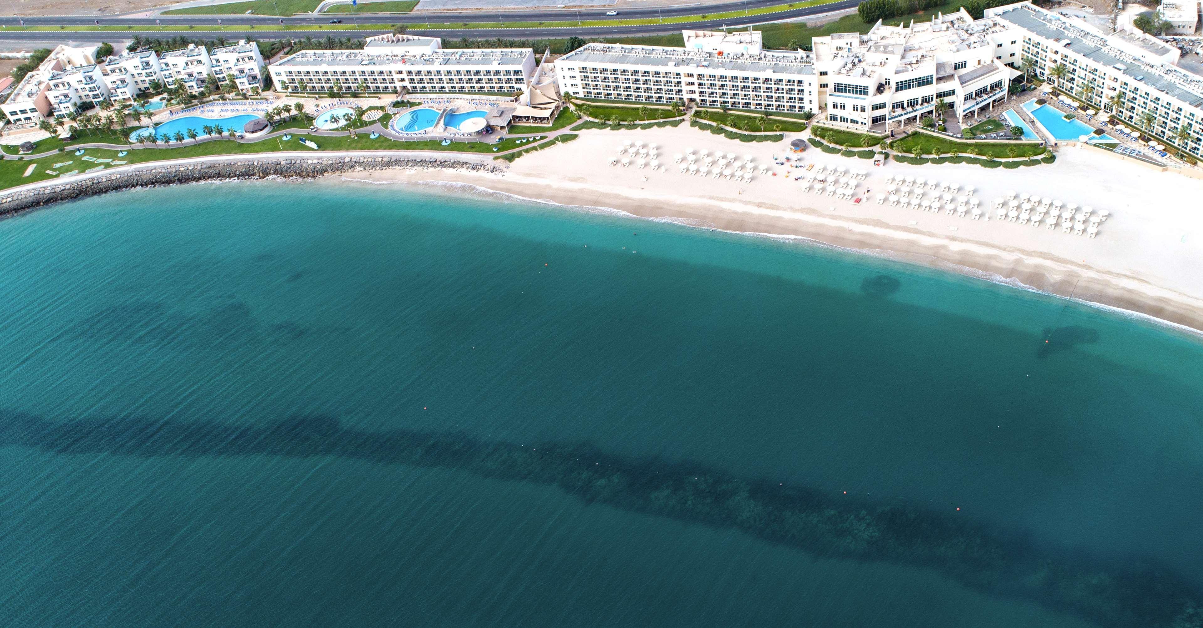 Radisson Blu Resort, Füceyre Dış mekan fotoğraf Aerial view of the hotel