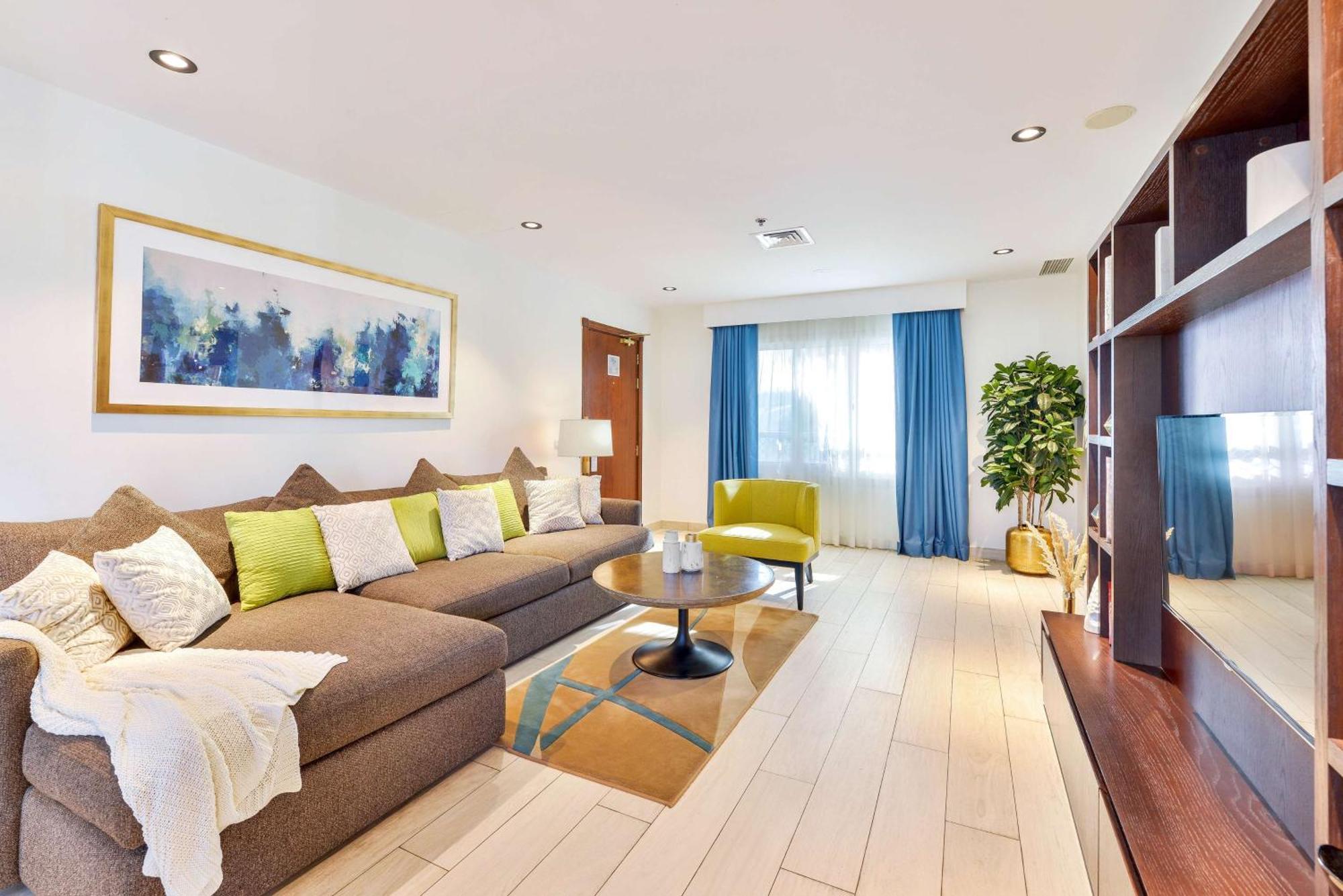Radisson Blu Resort, Füceyre Dış mekan fotoğraf A living room