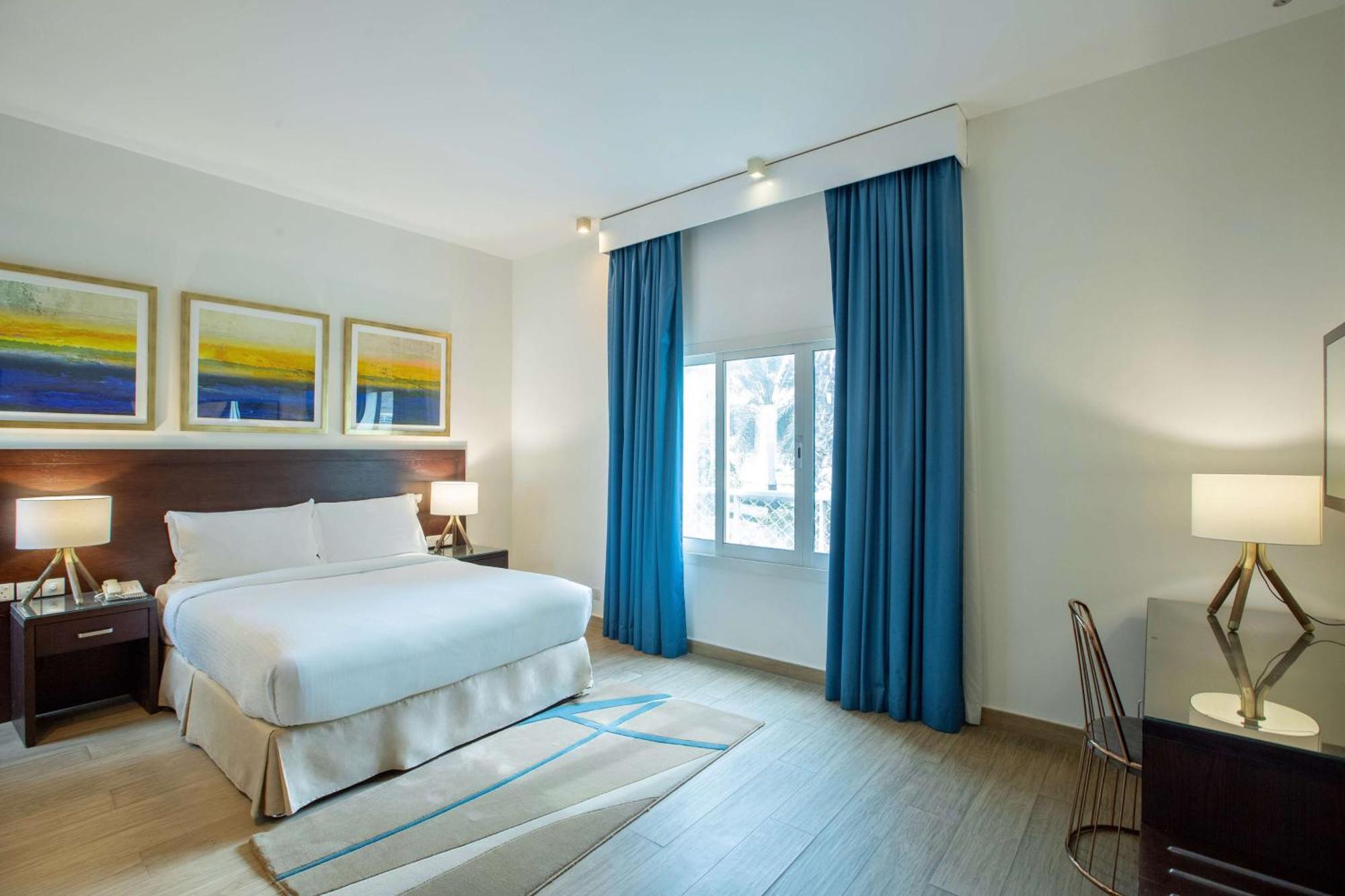 Radisson Blu Resort, Füceyre Dış mekan fotoğraf A bedroom at the hotel