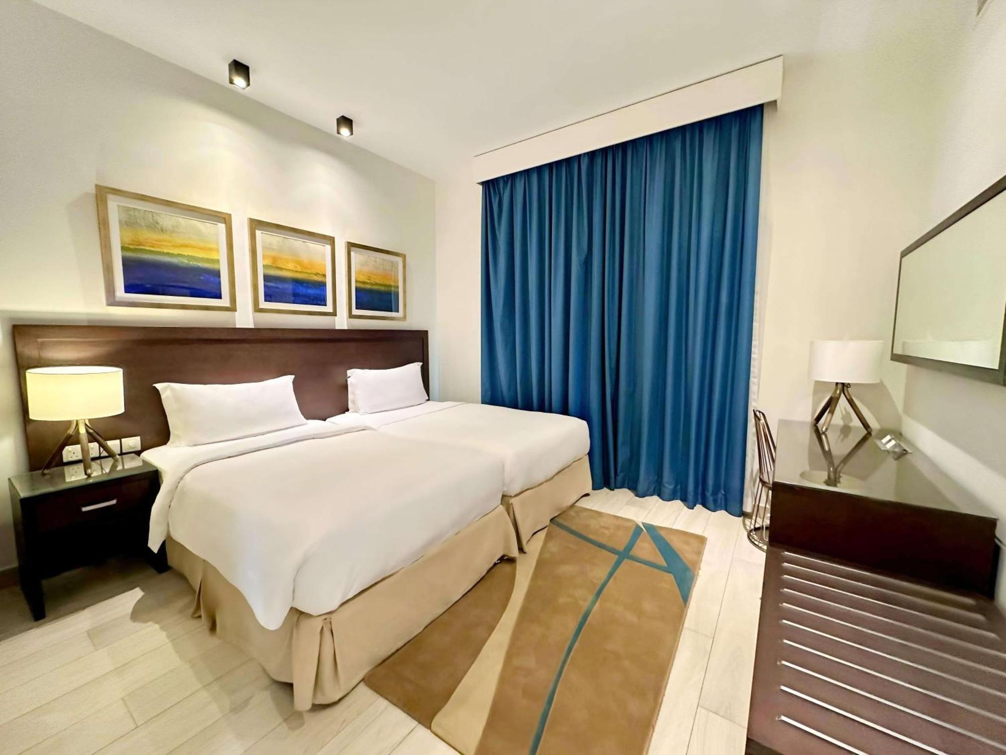 Radisson Blu Resort, Füceyre Dış mekan fotoğraf A bedroom at the hotel